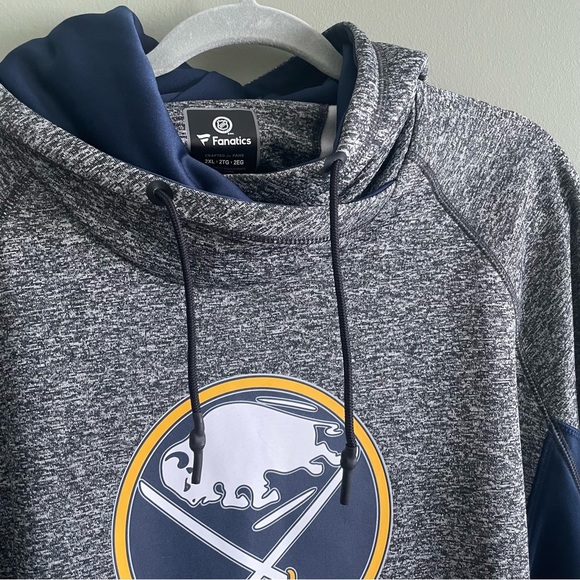 Buffalo Sabres Hoodie - Picture 3 of 6